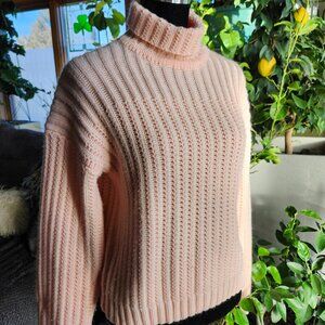 Vintage Cropped Chunky Knit Sweater Turtle Neck Peach 90s Locker Loop